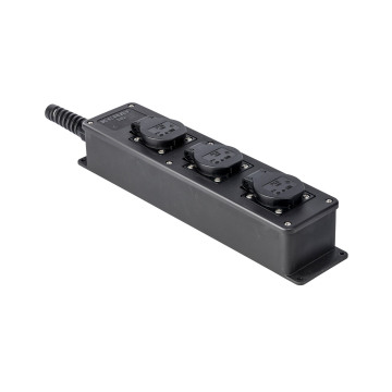 Snoercentrale 3-voudig 16A 250V zwart knikbescherming