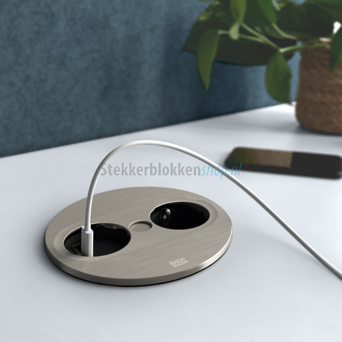 946.004 twist rvs usb