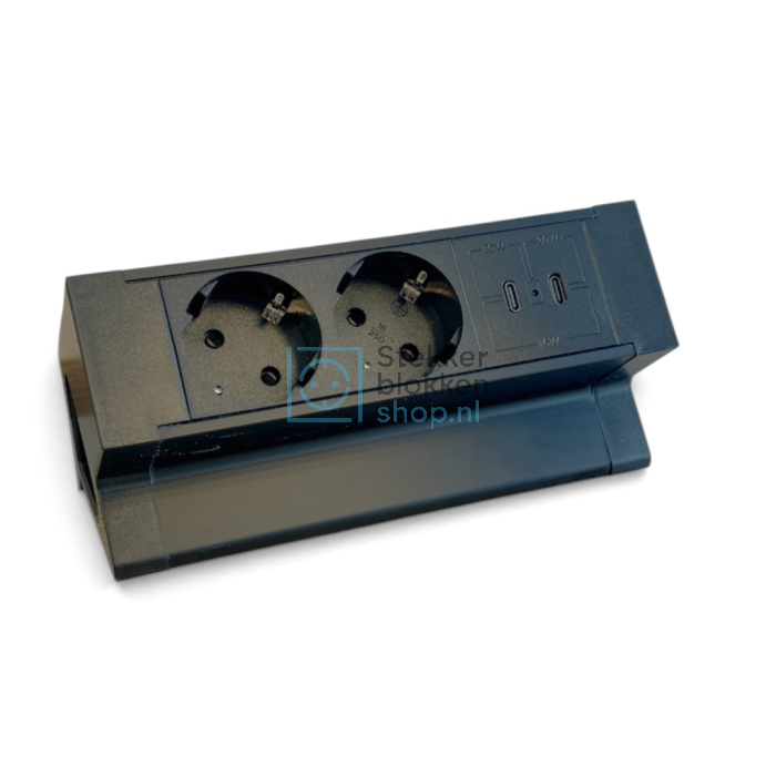 07SG8815M bureau stekkerdoos usb-c